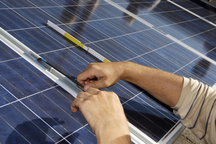 Aclisol, Website Achtergrondfoto